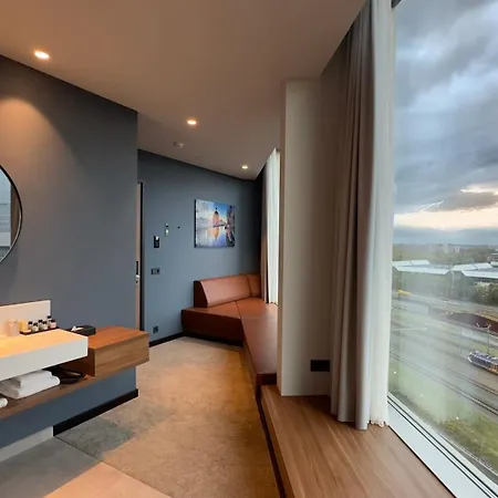 Der Valk Zuidas-rai 4*