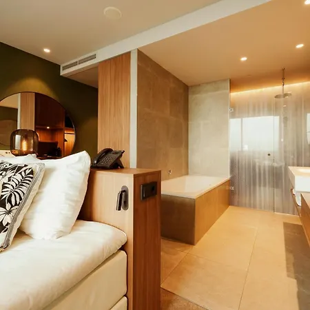 Der Valk Zuidas -rai 4*