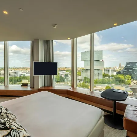 Hotel Der Valk Zuidas -rai 4*